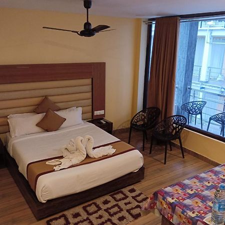Royal Villa Beach Resort Govind Nagar Екстер'єр фото