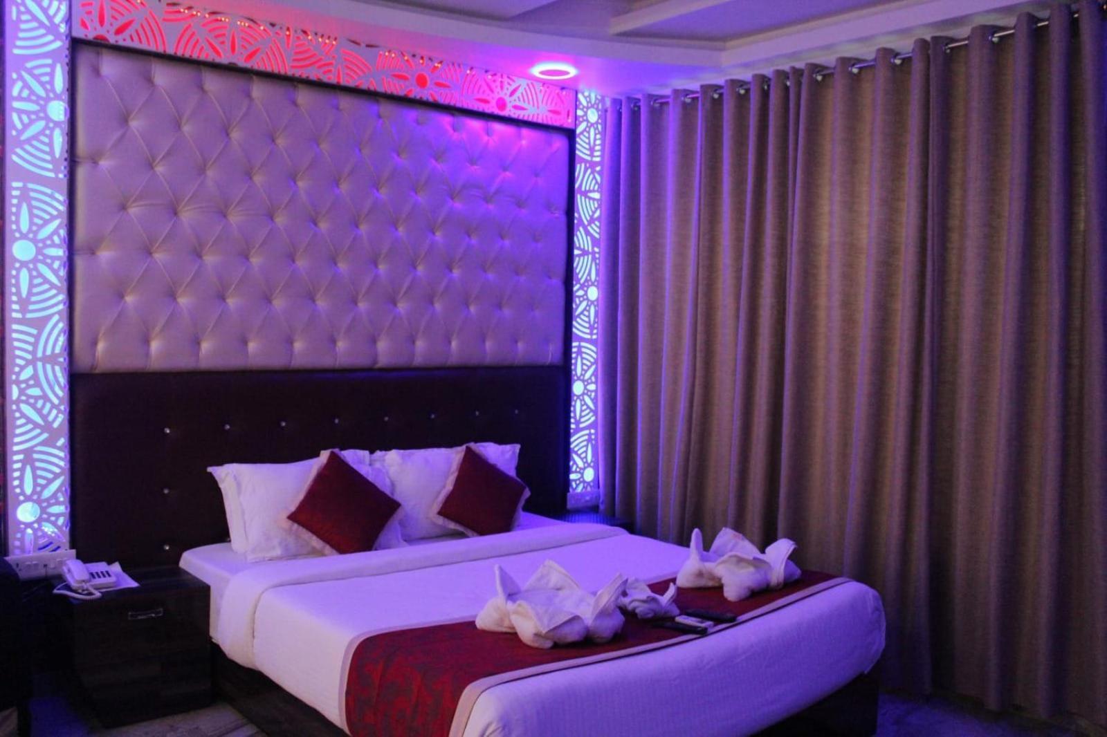 Royal Villa Beach Resort Govind Nagar Екстер'єр фото
